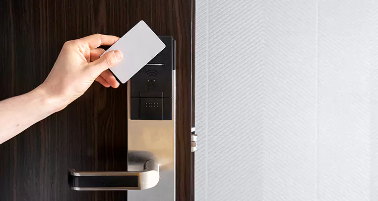 Why Choose Us for Hotel Keycard Lock Repair in Deltona, FL?
