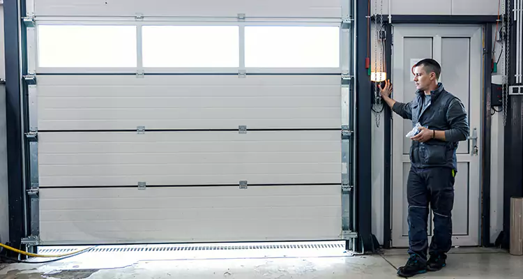 Modern Overhead Door Repair in Deltona, FL