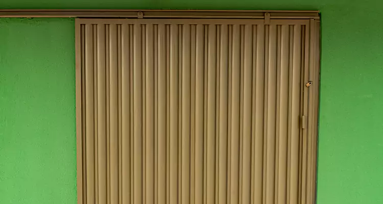 Wooden Sliding Door Stuck Repair Services in Deltona, FL