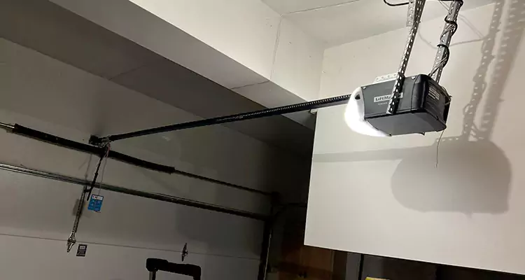 Linear Garage Door Opener Repair in Deltona, FL