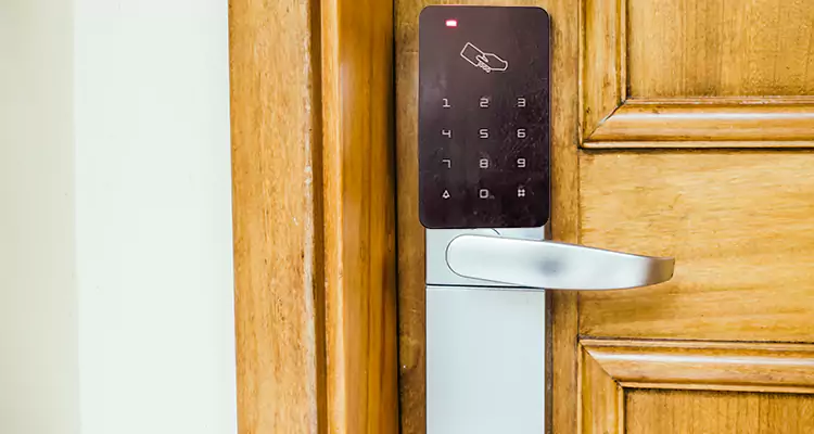 Keyless Hotel Door Locks Repair in Deltona, FL