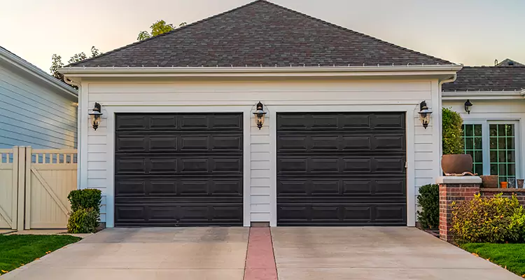Residential Local Garage Door Repair in Deltona, FL