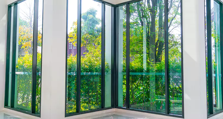 Folding Glass Balcony Door Repair in Deltona, FL